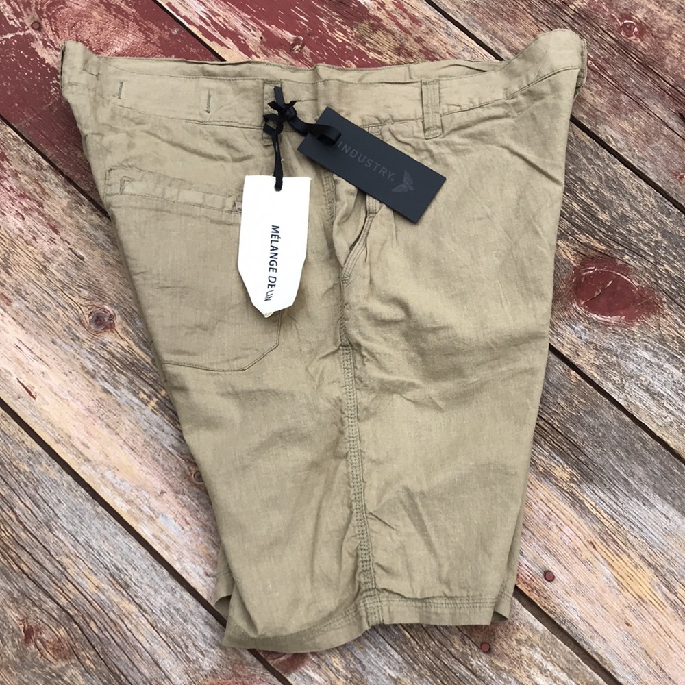 🍁INDUSTRY Casual Lenin Blend Shorts 🍁 - Picture 7 of 9